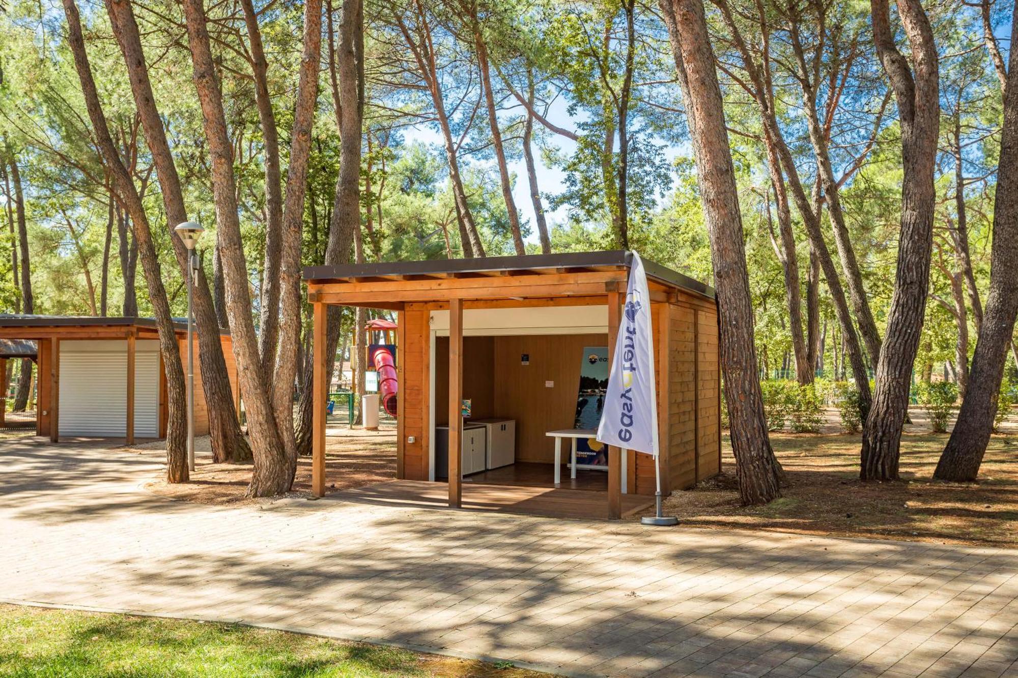 Easyatent Camping Stella Maris Умаг Екстериор снимка