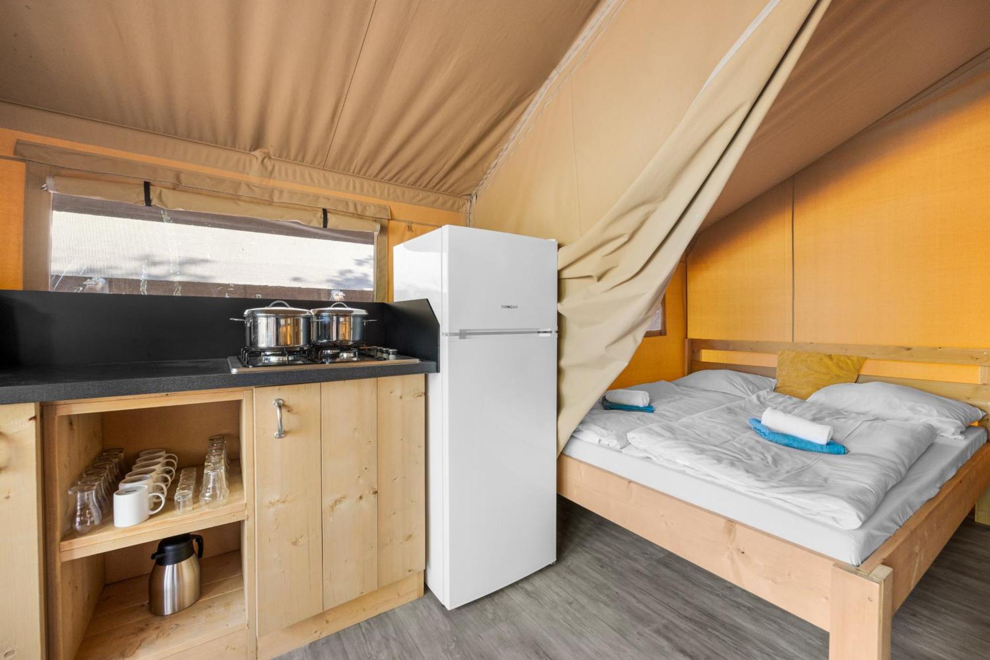 Easyatent Camping Stella Maris Умаг Стая снимка